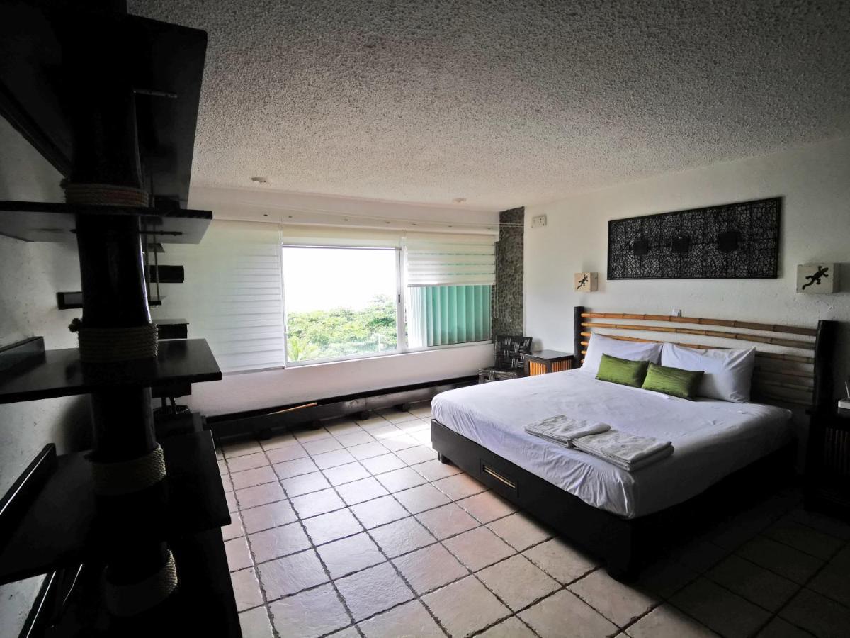 Brisas Beachfront Studios In Hotel Zone Cancún Eksteriør billede