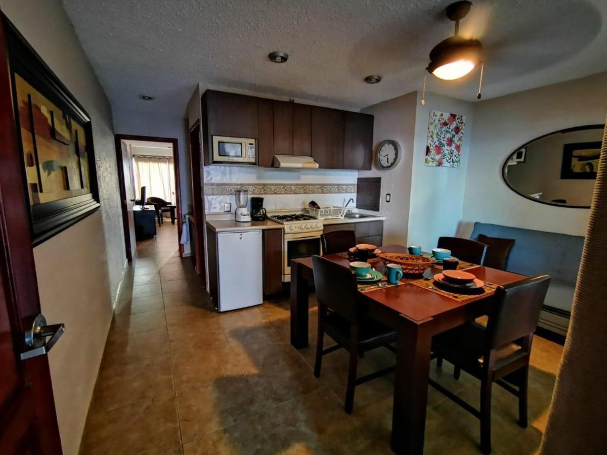 Brisas Beachfront Studios In Hotel Zone Cancún Eksteriør billede