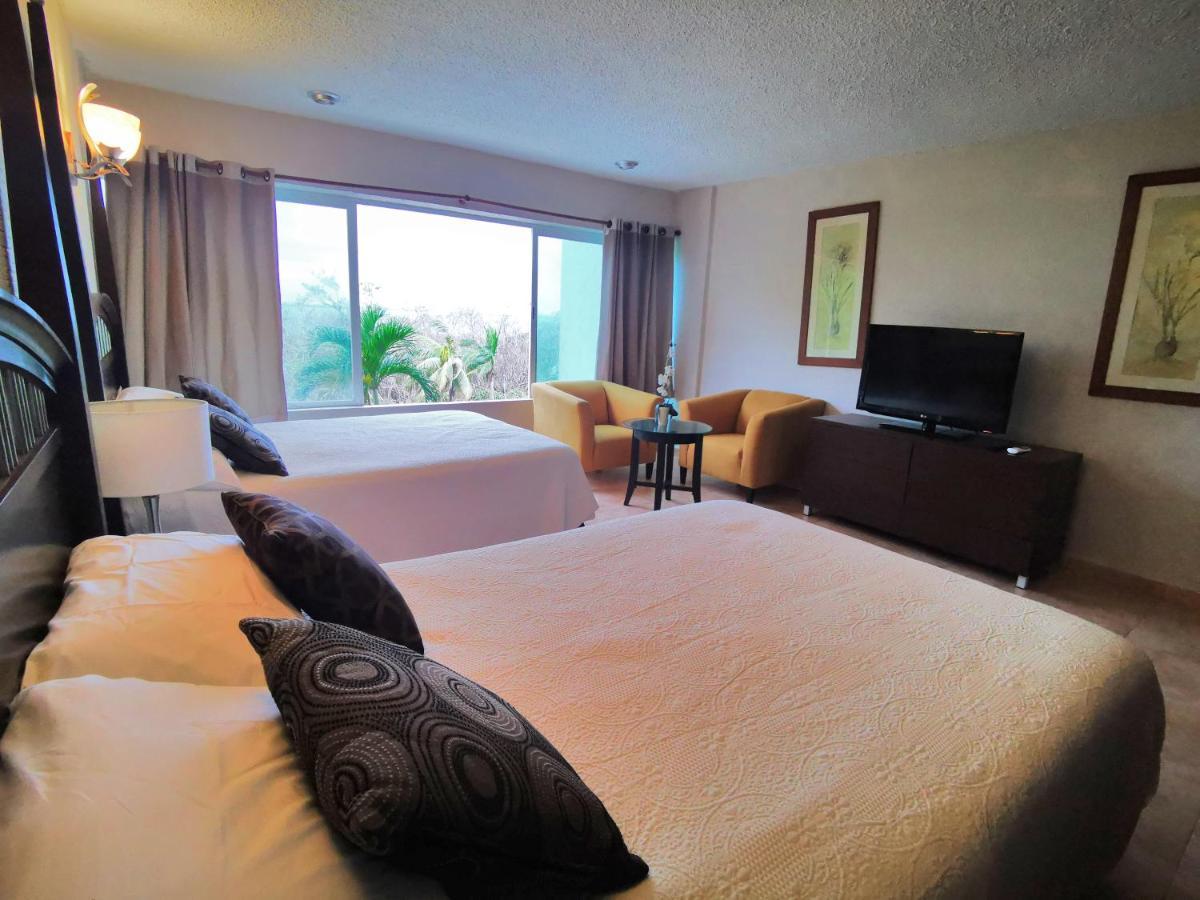 Brisas Beachfront Studios In Hotel Zone Cancún Eksteriør billede