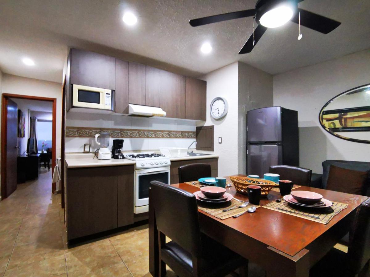 Brisas Beachfront Studios In Hotel Zone Cancún Eksteriør billede