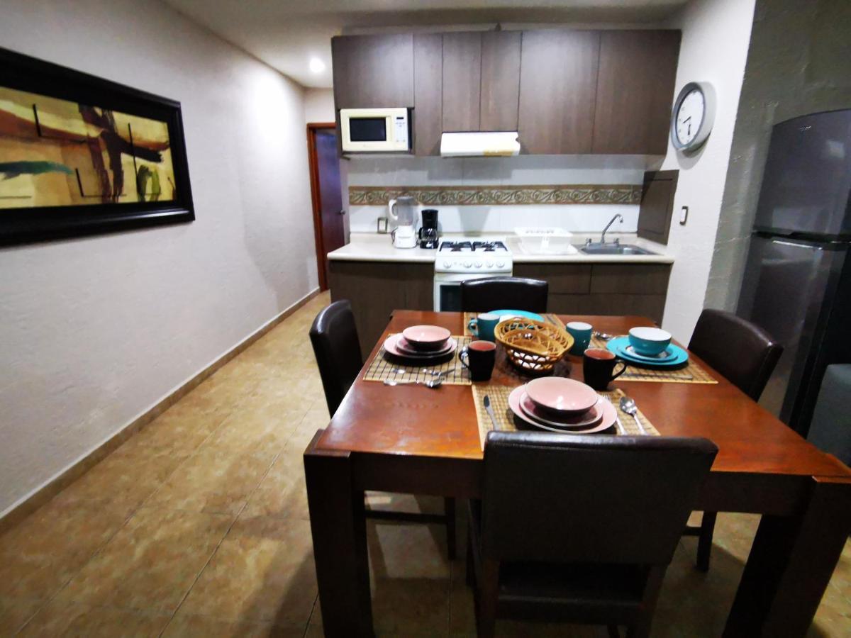 Brisas Beachfront Studios In Hotel Zone Cancún Eksteriør billede