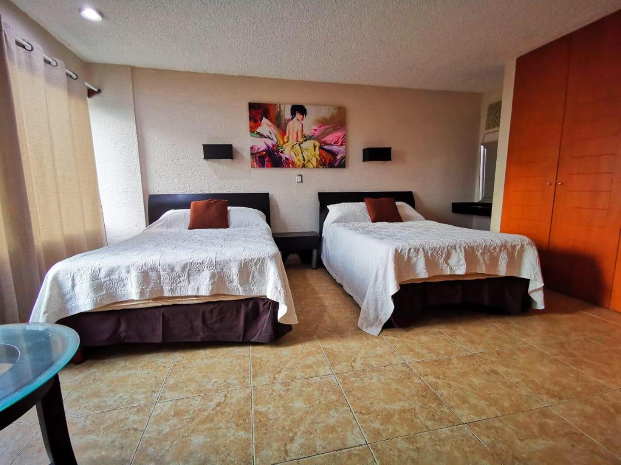 Brisas Beachfront Studios In Hotel Zone Cancún Værelse billede